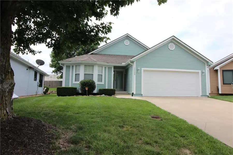 17009 E 46th Street Court S, Independence, MO 64055 - #2