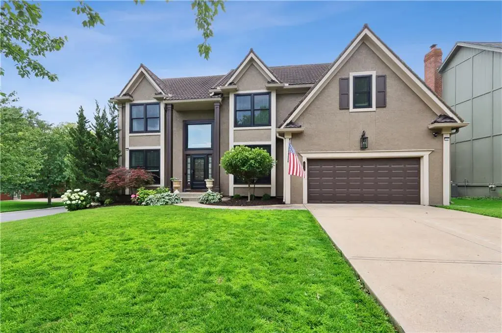 10701 W 128th Place, Overland Park, KS 66213 - #1