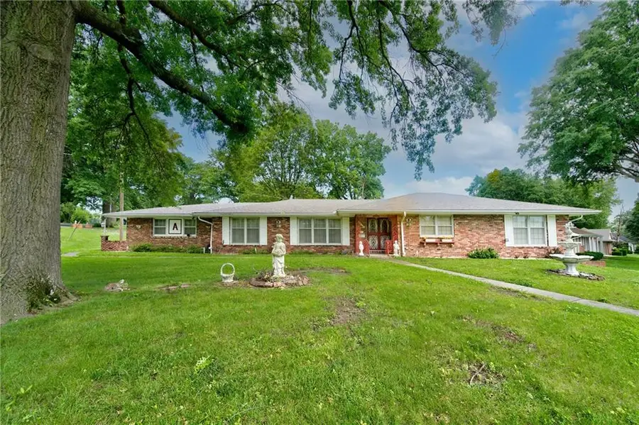 3630 S Forest Avenue, Independence, MO 64052 - #2