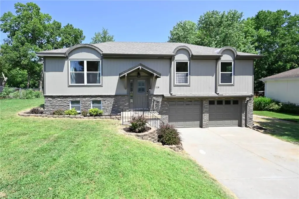 118 Town Court Circle, Platte City, MO 64079 - #1