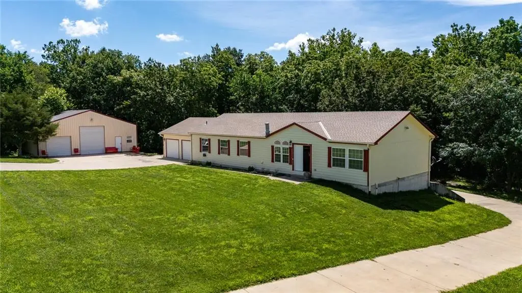 6375 SE Vollmer Drive, Lathrop, MO 64465 - #1