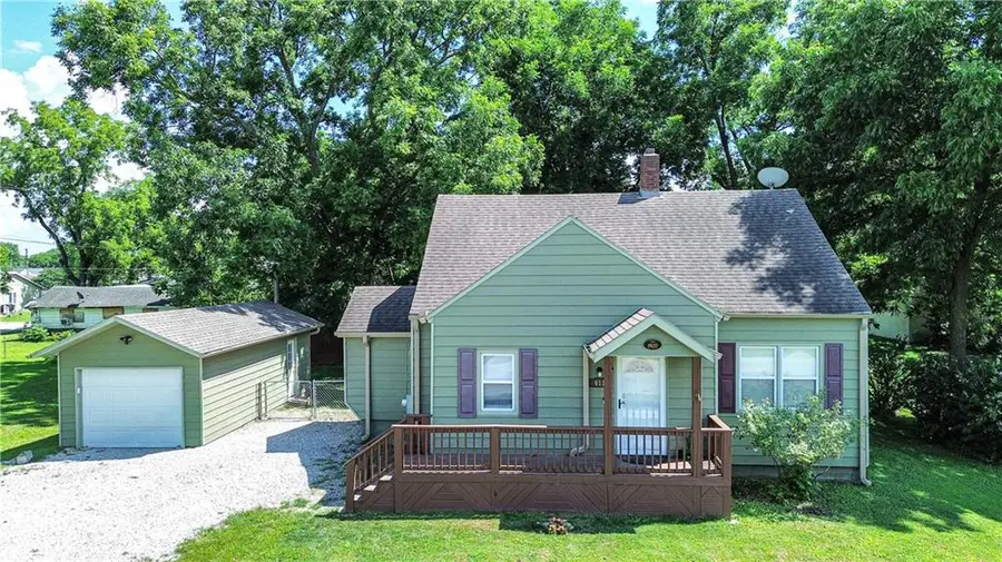 613 E Market Street, Lacygne, KS 66040 - #2