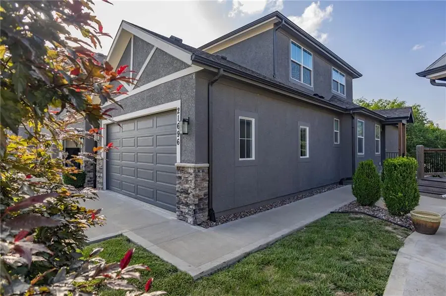 21696 W 123 Terrace, Olathe, KS 66061 - #3