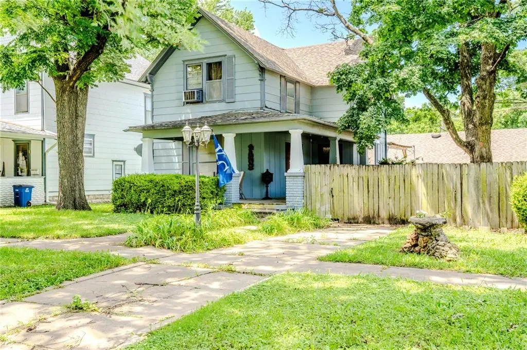 709 S Lincoln Avenue, Chanute, KS 66720 - #1