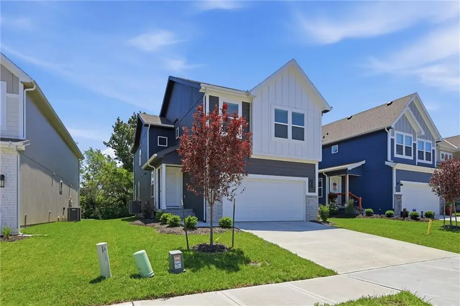 425 Hampstead Drive, Raymore, MO 64083 - #3