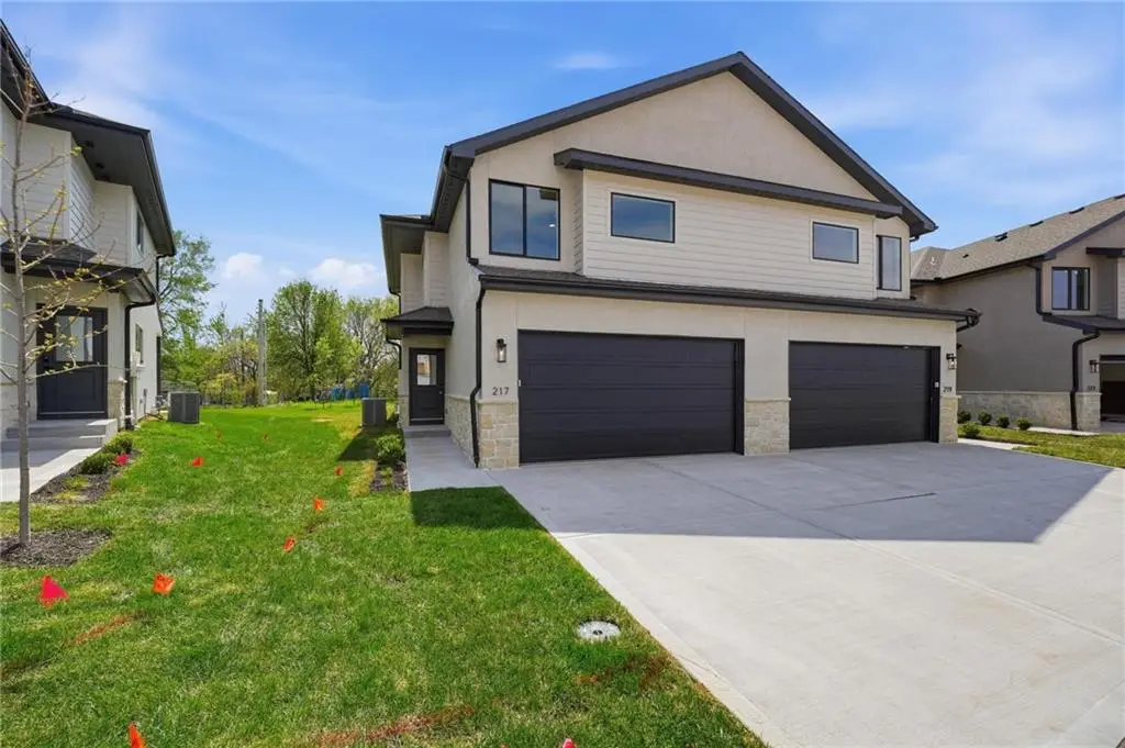 212 NW Orchard Court, Lees Summit, MO 64063 - #1