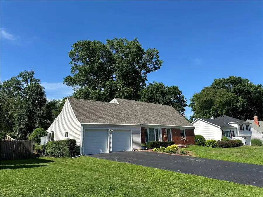 7300 W 89th Terrace, Overland Park, KS 66212 - #2