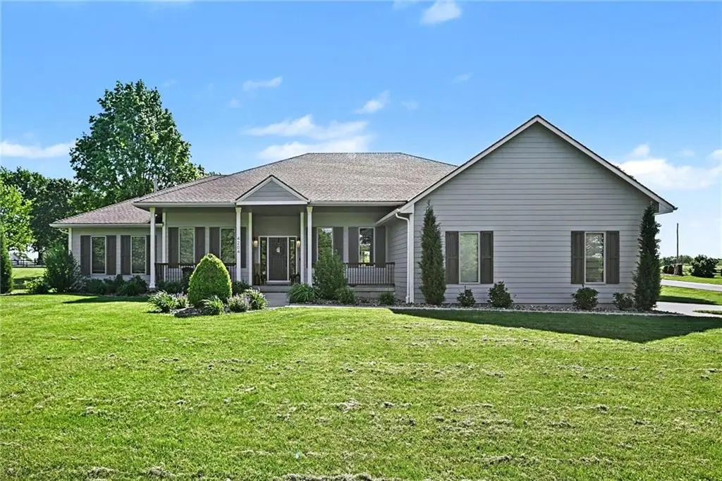 4204 SE Wingate Circle, Blue Springs, MO 64014 - #1