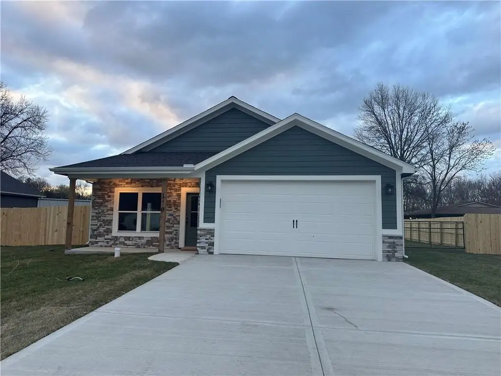 1102 Oak Street, Plattsburg, MO 64477 - #1