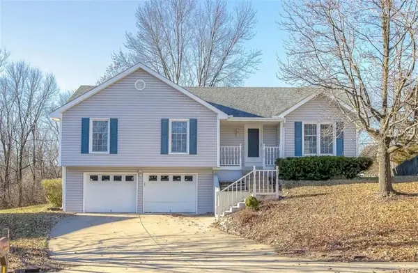 6215 NW 65th Street, Kansas City, MO 64151