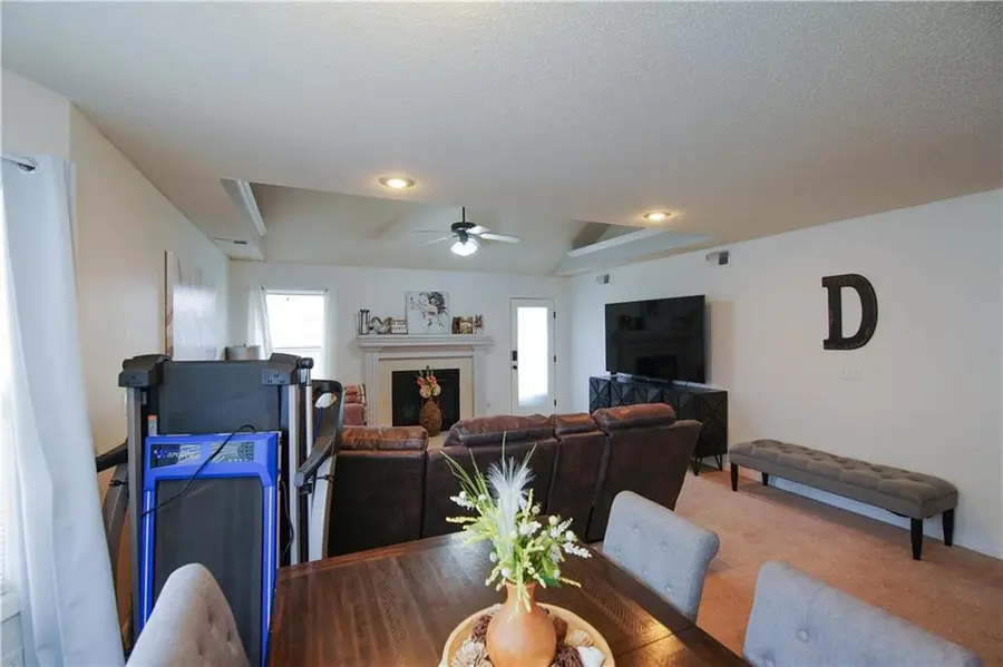 405 SW Hoke Lane, Lees Summit, MO 64081 - #2
