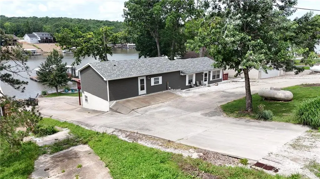 28723 Mistletoe Avenue, Warsaw, MO 65355 - #1