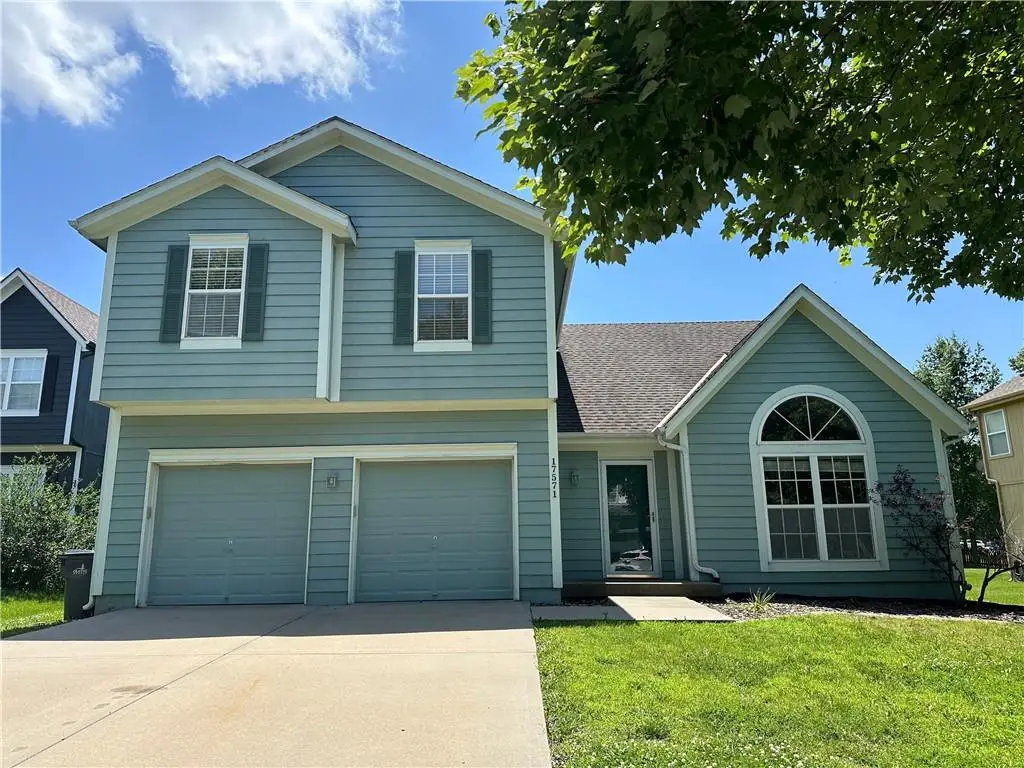 17571 W 162nd Street, Olathe, KS 66062 - #1