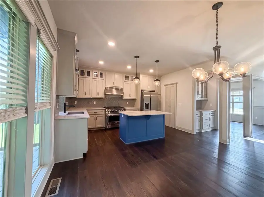 7540 N Amity Avenue, Kansas City, MO 64152 - #2