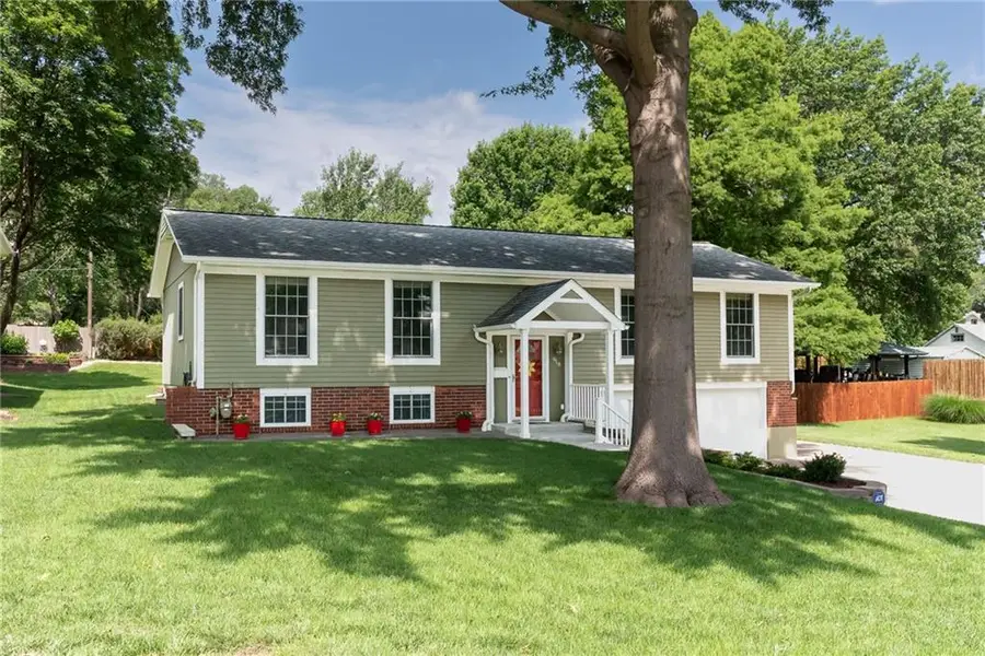 918 S 53rd Terrace, Kansas City, KS 66106 - #2