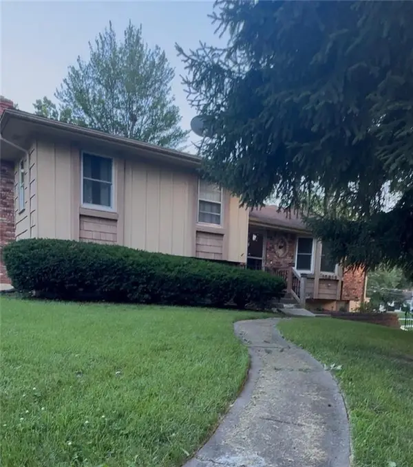 12019 E 39th Terrace, Independence, MO 64052