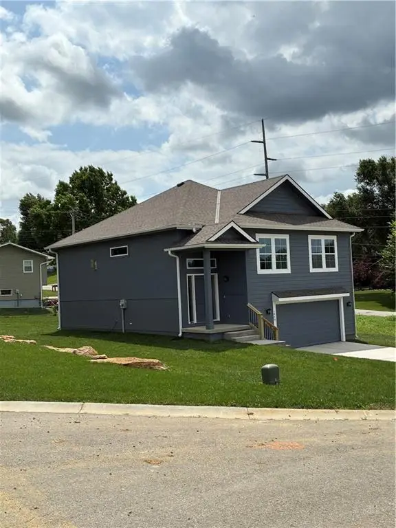 1849 S 54th Court, Kansas City, KS 66106
