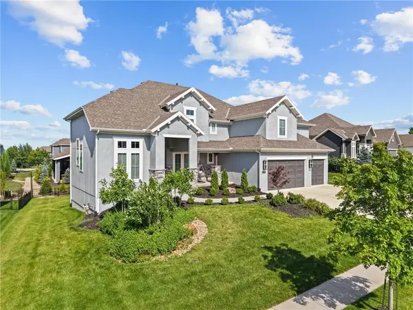 17105 Nieman Road, Overland Park, KS 66221
