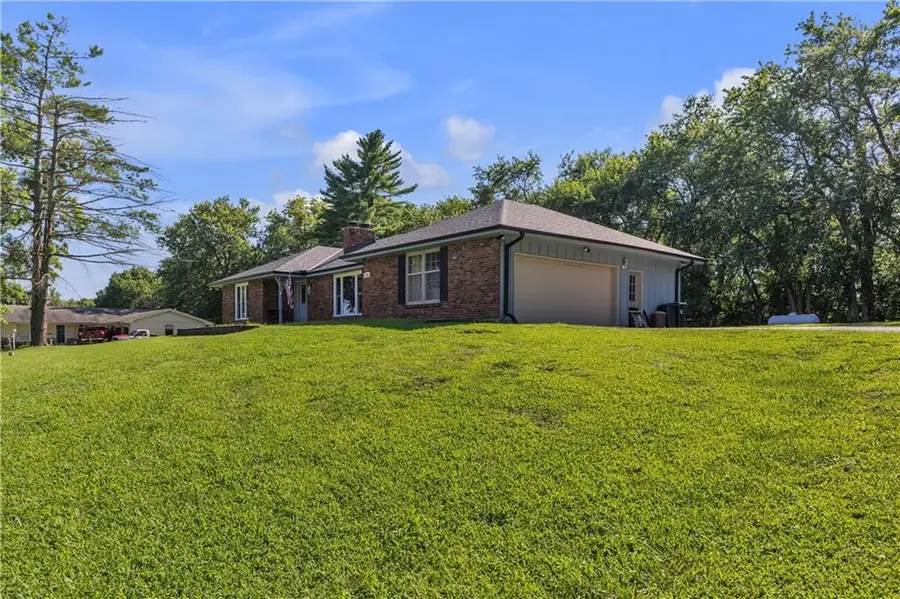 6306 Highway 169 Highway Se, Saint Joseph, MO 64507 - #2