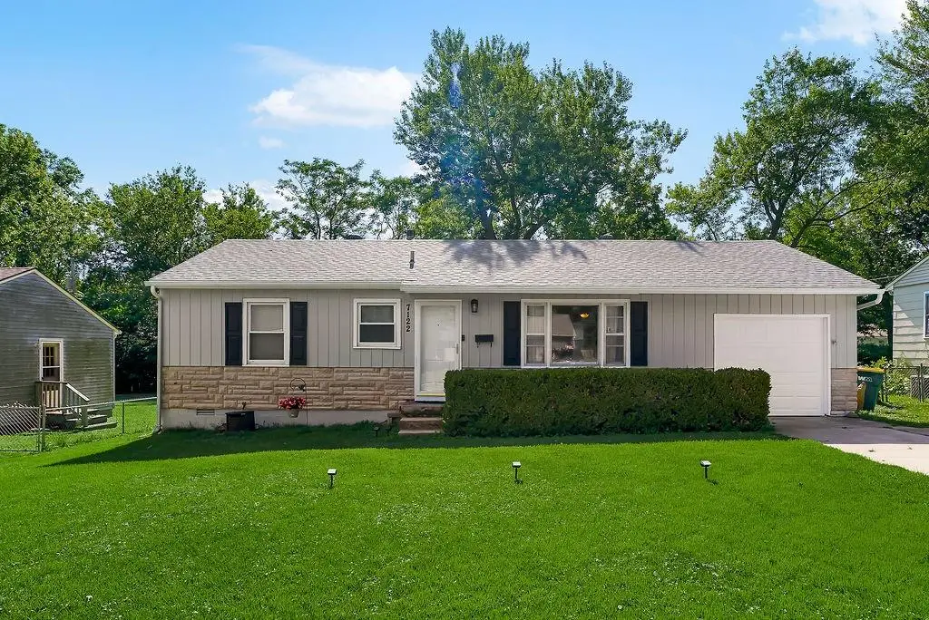 7122 Maple Street, Overland Park, KS 66204 - #1