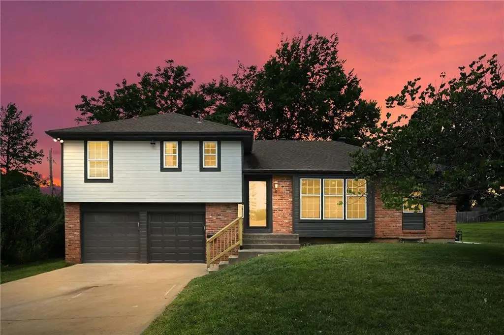 6700 Mastin Street, Shawnee, KS 66203 - #1