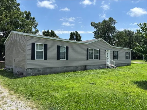 302 N 1st Street, Arma, KS 66712