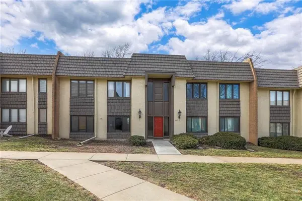 468 W 104th Street #A, Kansas City, MO 64114