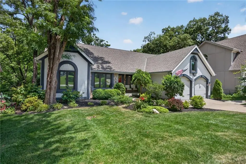 17612 W 113th Terrace, Olathe, KS 66061 - #1