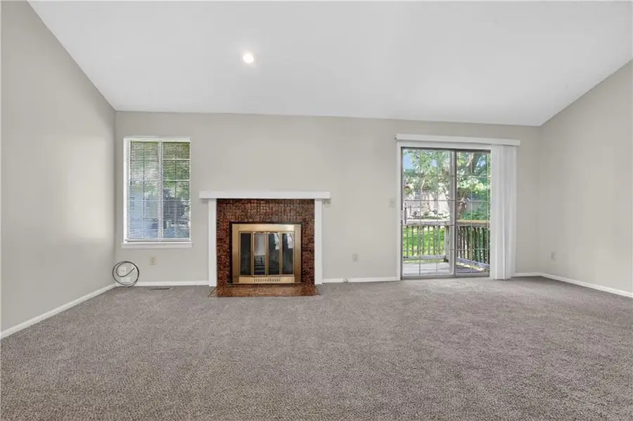7806 N Oregon Avenue, Kansas City, MO 64151 - #3