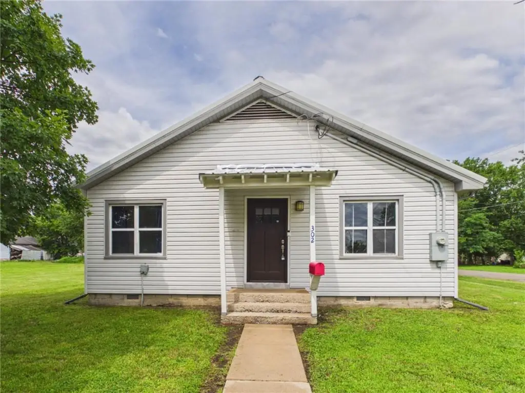 302 S Mccleverty Street, Fort Scott, KS 66701 - #1