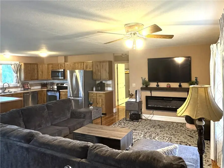 97 Iowa Drive, Linn Valley, KS 66040 - #3