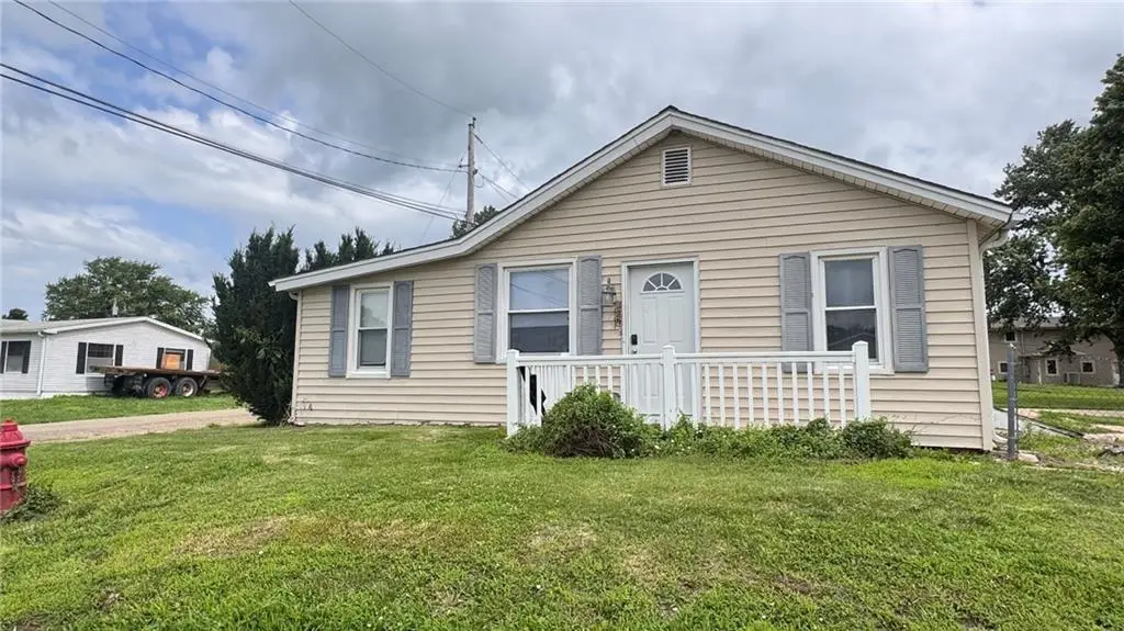 708 W Missouri Street, Highland, KS 66035 - #1