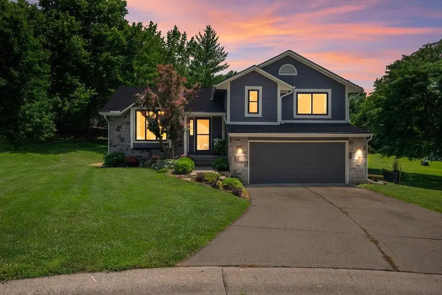 4208 NW Jonathan Court, Blue Springs, MO 64015 - #2