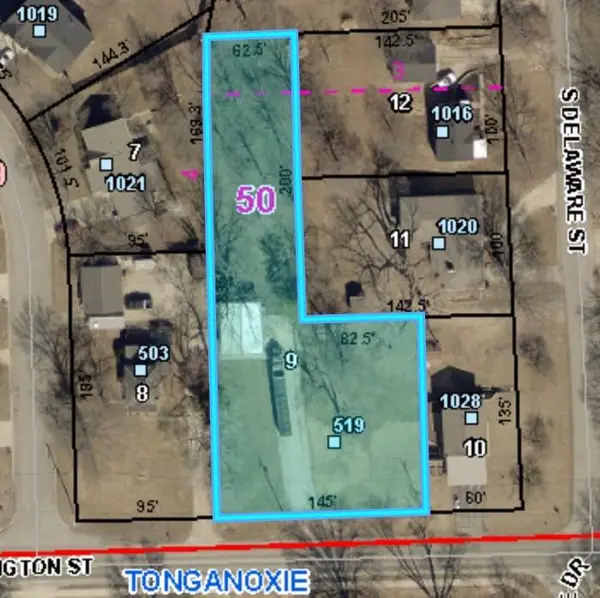519 E Washington Street, Tonganoxie, KS 66086