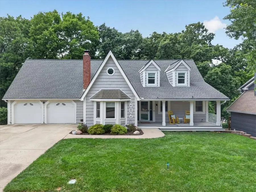 606 Camelot Drive, Liberty, MO 64068 - #2