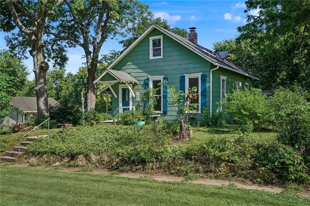 920 High Street, Baldwin City, KS 66006 - #1