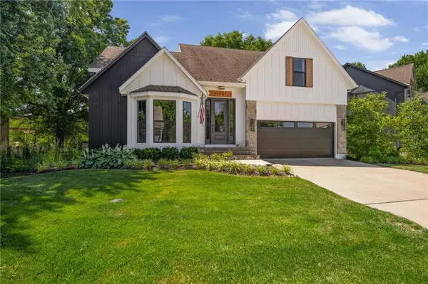 11307 W 115th Street, Overland Park, KS 66210