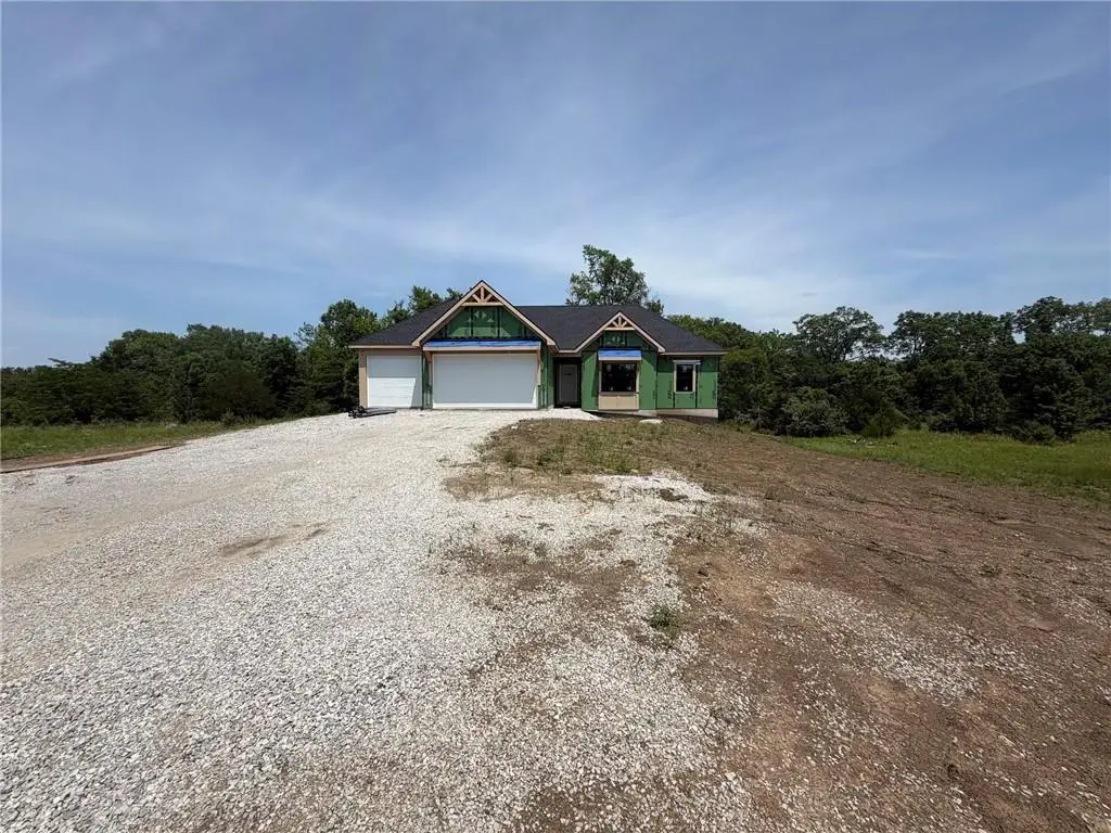 21503 Twin Oaks Parkway, Peculiar, MO 64078 - #1