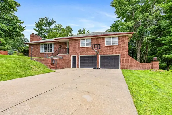 29 Stonecrest Terrace, St Joseph, MO 64506