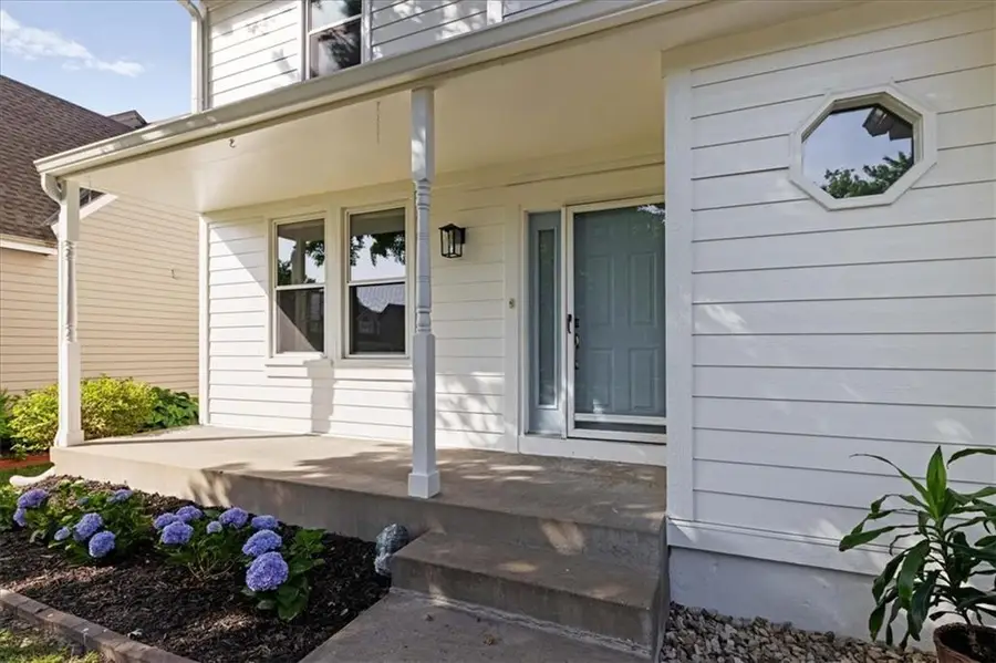11207 W 116th Terrace, Overland Park, KS 66210 - #2