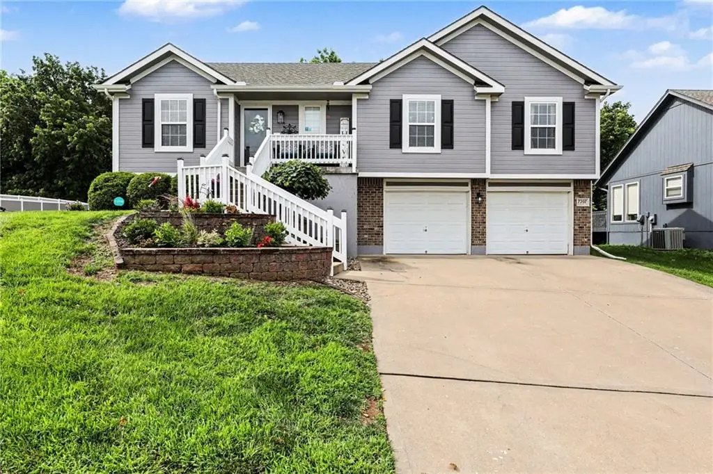 7207 E 165th Street, Belton, MO 64012 - #1