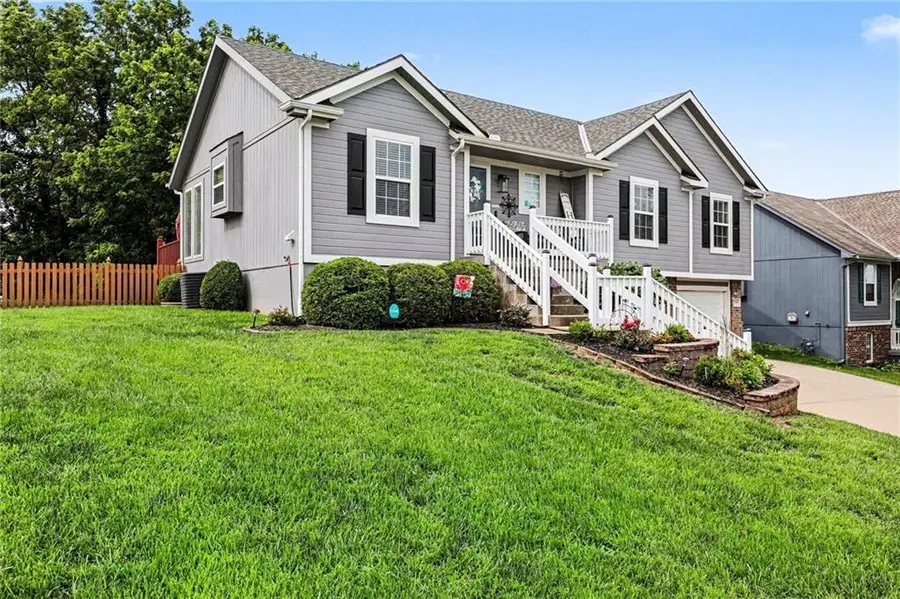 7207 E 165th Street, Belton, MO 64012 - #3