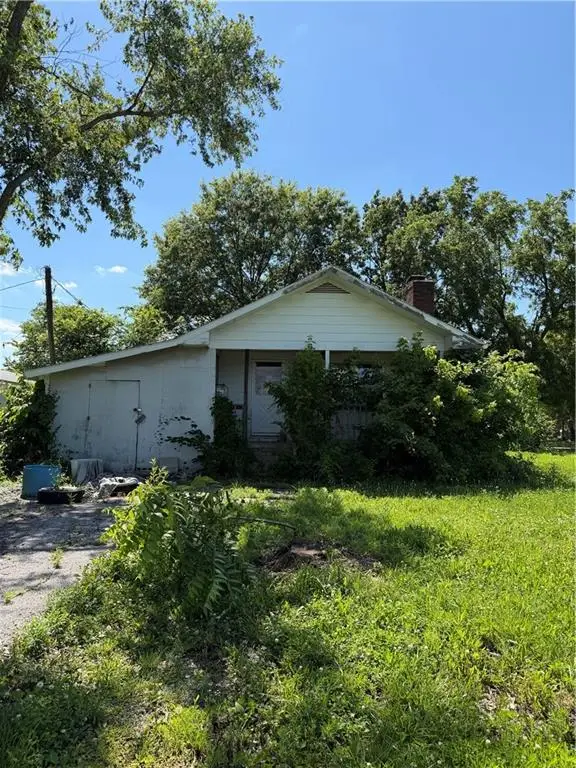 Summer Street, El Dorado Springs, MO 64744 - #1