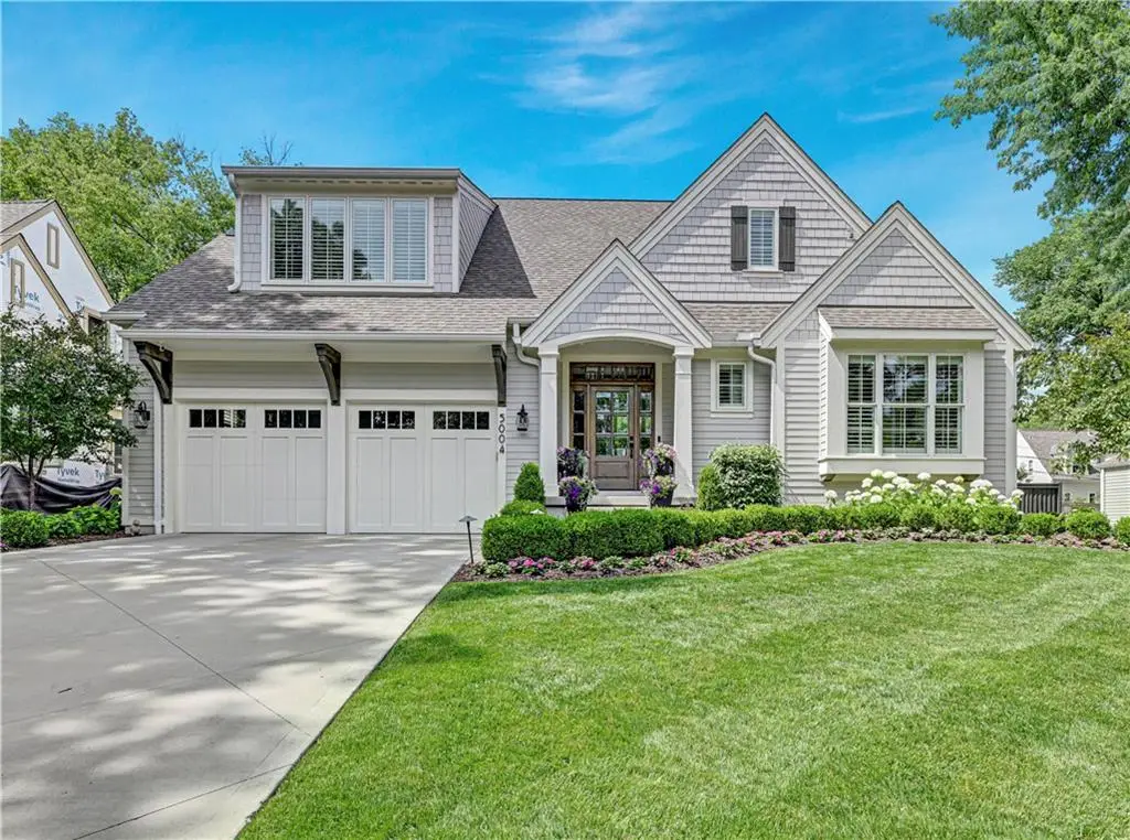 5004 W 70th Street, Prairie Village, KS 66208 - #1