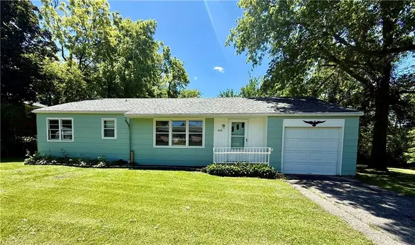 802 E Roseberry Street, Hopkins, MO 64461