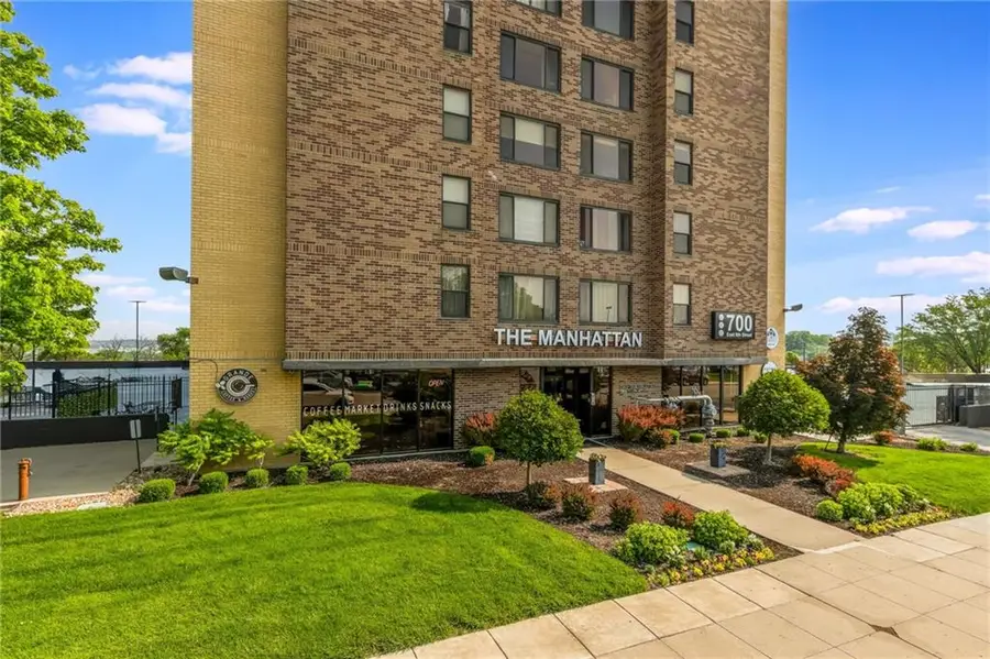 700 E 8th #4s Street, Kansas City, MO 64106 - #2