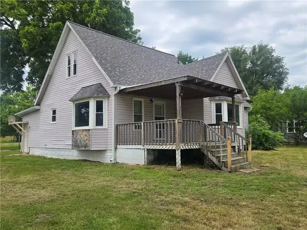 422 S Graham Street, Leeton, MO 64761