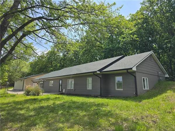 2246 NE State Route H N/a, Butler, MO 64730
