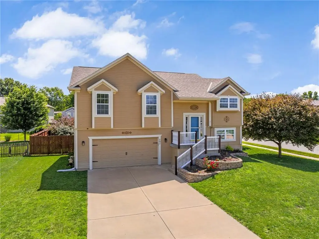 597 S Pine Street, Gardner, KS 66030 - #1