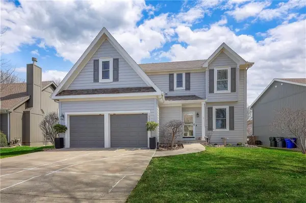 15533 S Alden Street, Olathe, KS 66062